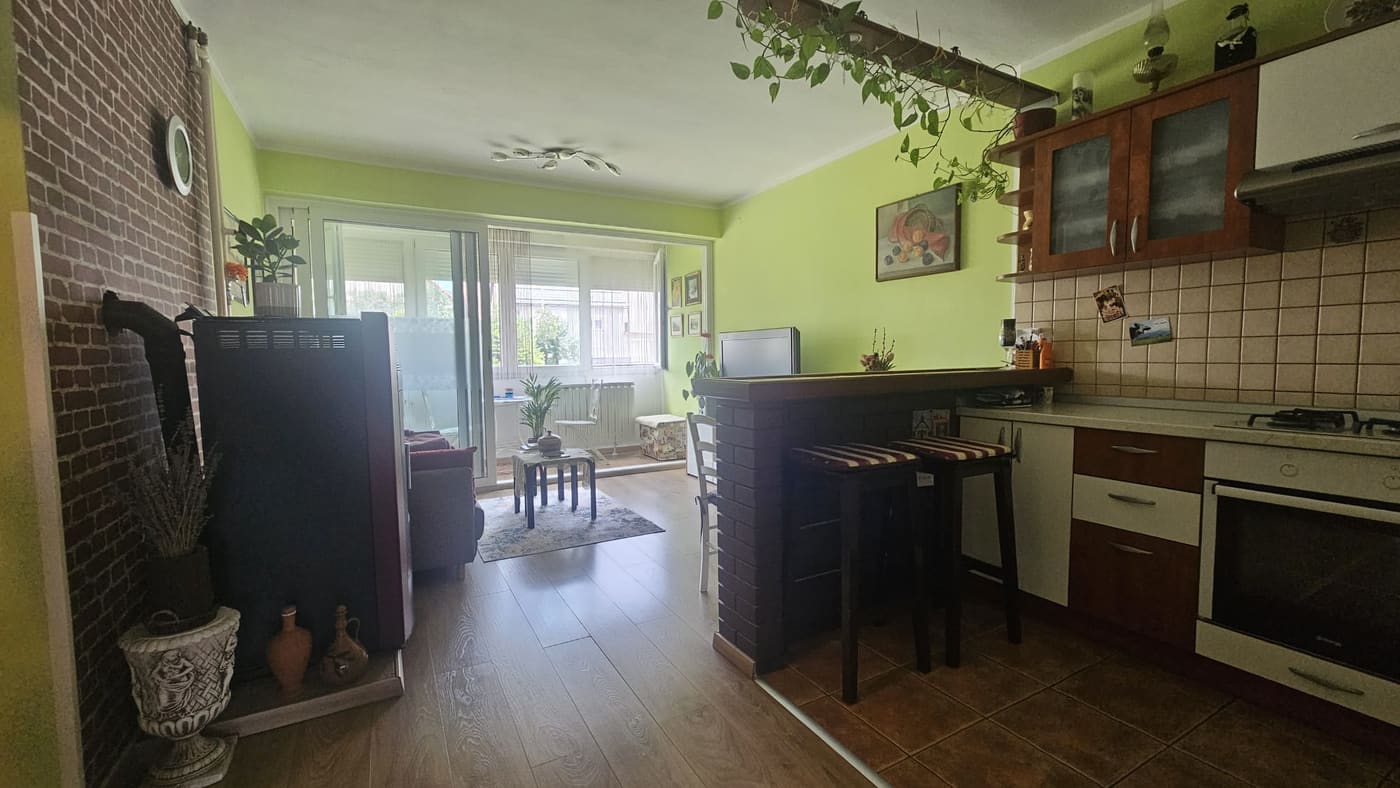 Dvosoban stan 62 m², Delnice — fotografija 2